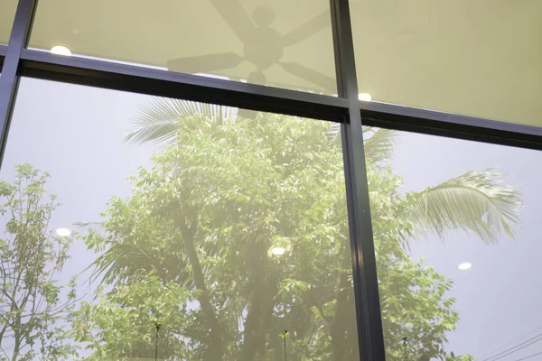 オフィスガラス建築の外観 ストックフォト — ストック写真