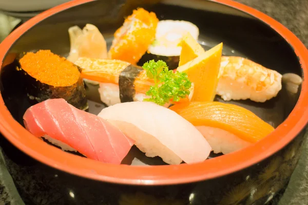 在对话框中设置的日本餐寿司 — 图库照片