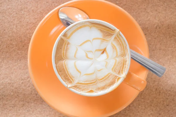 Sıcak karamel kahve kahve Kupası — Stok fotoğraf