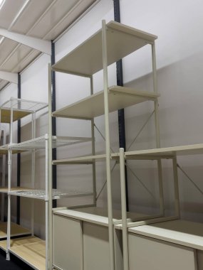 Odaya dekore edilmiş minimalizm ev eşyası, stok fotoğrafı