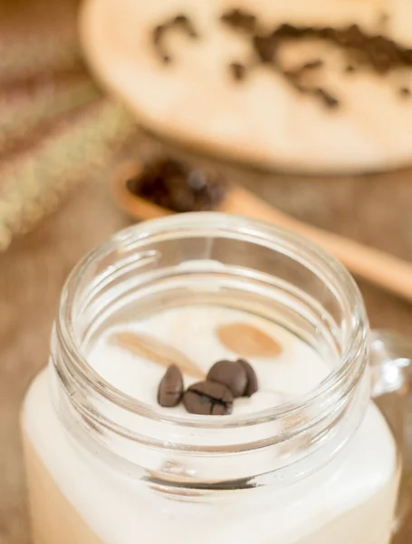 Fresh iced coffee with milk — Stock Photo, Image