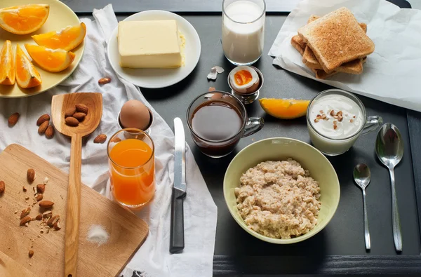 Desayuno saludable tostadas de café Varios conjunto regular — Foto de Stock