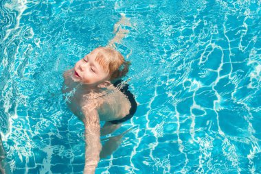 Çocuk çocuk Yüzme Havuzu