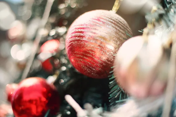 Brinquedo Rosa Natal Abeto Fundo Festivo Férias Boke Light Brilhando — Fotografia de Stock