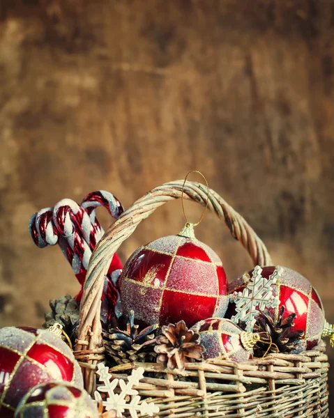 Composition de Noël avec cadeaux vintage. Espace de copie — Photo