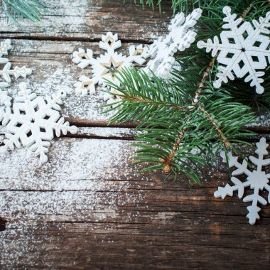 Christmas Ornate Decor White Snowflakes with Fir tree