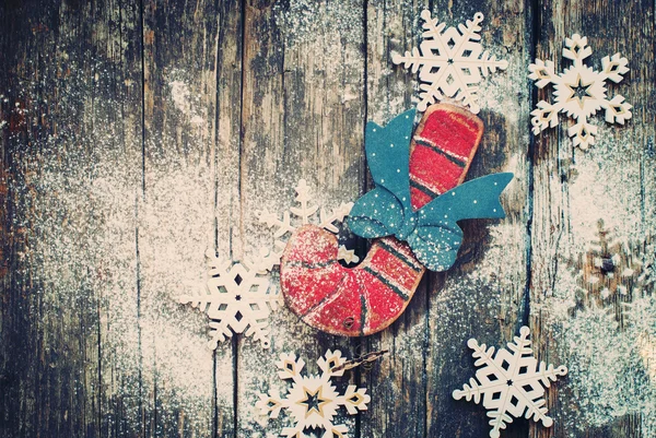 Fir Tree Toys Candy Cane and Snowflakes on Wooden Background — Stock fotografie