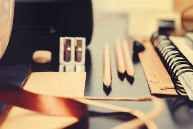 Siyah Office ahşap masa aksesuarları