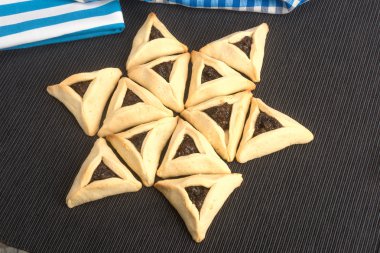 Purim - geleneksel çerezleri hamantaschen veya Haman'ın kulakları