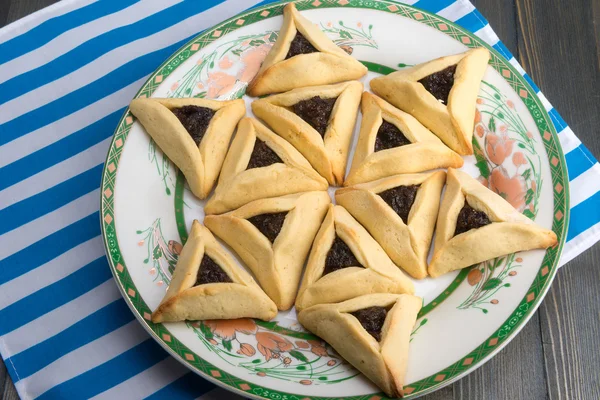 Purim - hamantaschen hagyományos sütik vagy Hámán-füle — Stock Fotó