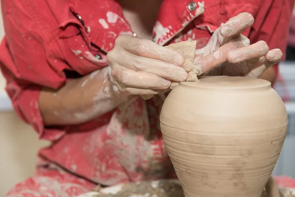 Ceramika - ręce mistrzów potter — Zdjęcie stockowe
