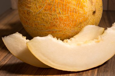 Sarı kazandı kavun