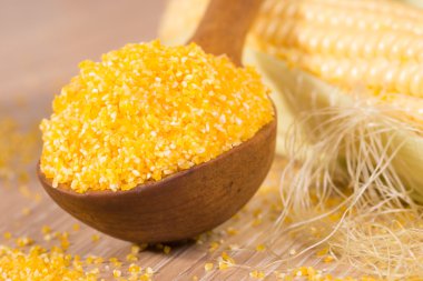 Mısır ezmesi ve koçanı