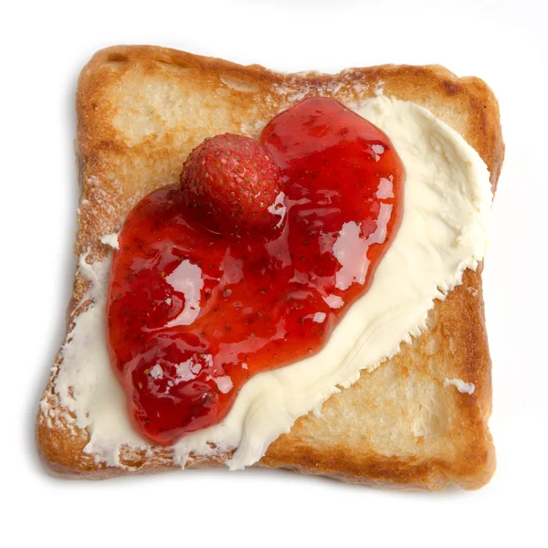 Toast mit Butter und Erdbeermarmelade — Stockfoto