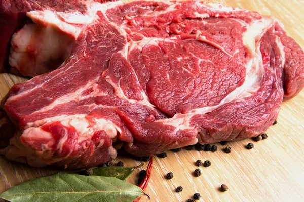 Piece of fresh meat - beef — Stock Photo, Image