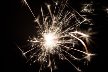 maytap veya Bengal ateşi - saçılma kıvılcım