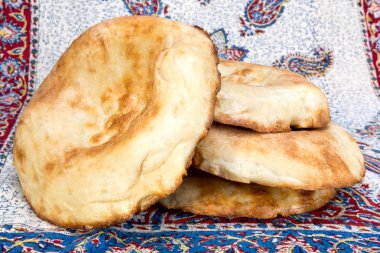 Kepekli ekmek ekmeği Asya şeklinde