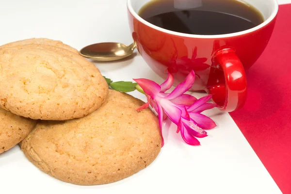 Smör Cookies och kaffekopp — Stockfoto