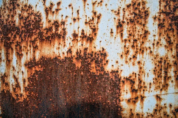 Tapis de passerelle en acier pulvérisé rouille rouge.Fer rouille de surface — Photo