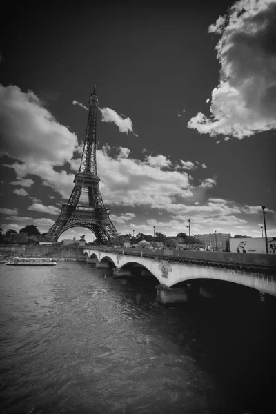 A Torre Eiffel — Fotografia de Stock