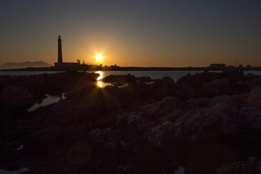 bir Favignana deniz feneri