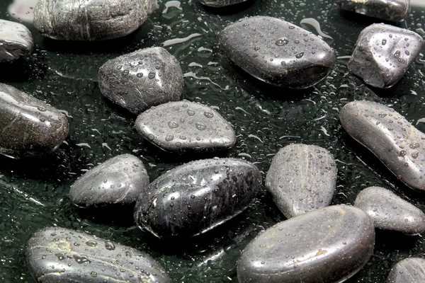 Schwarze Steine — Stockfoto