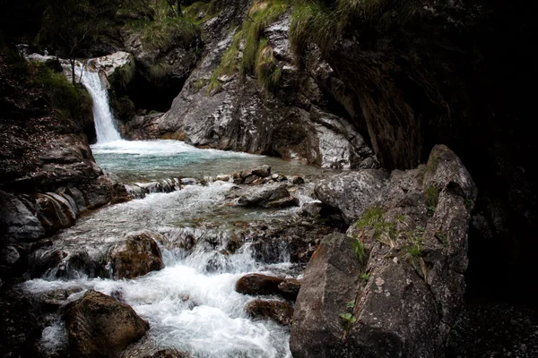 Waterfall — Stock Photo, Image