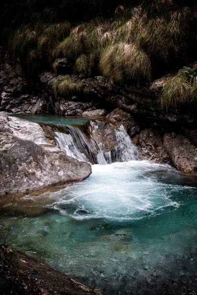 Waterfall — Stock Photo, Image