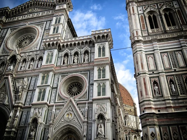 Firenzen katedraali — kuvapankkivalokuva