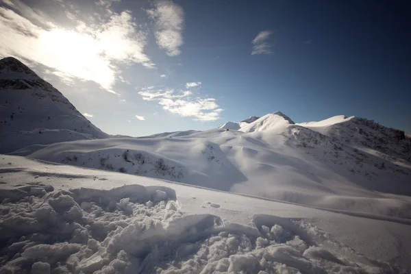 Snow and mountain — Stock Photo, Image