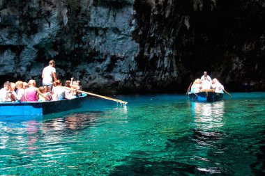melissani Mağarası