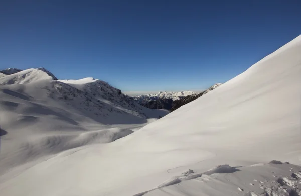 눈과 산 — 스톡 사진