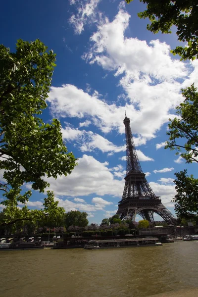 Eiffel tower — Stock Photo, Image