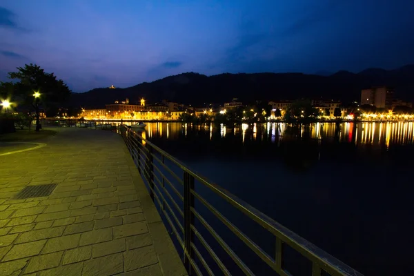 Nachtsee — Stockfoto