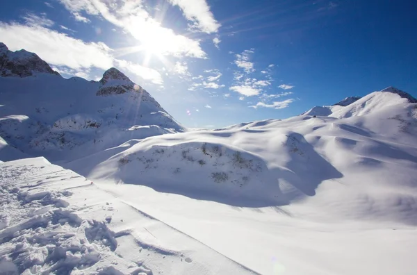 Sníh a hory — Stock fotografie