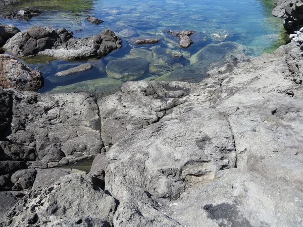 bir görünümü Pantelleria Beach, Laghetto Ondine, İtalya