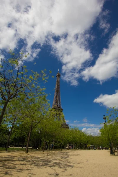 The Eiffel tower — Stock Photo, Image