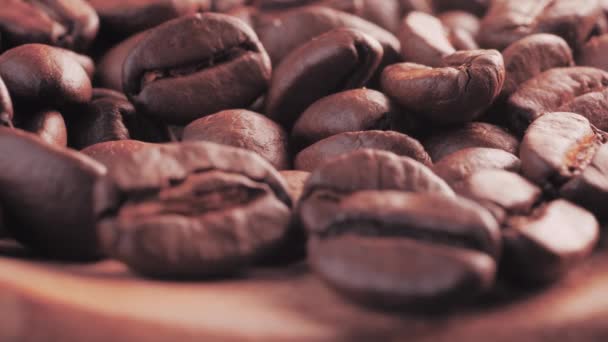 Coffee on grunge wooden background, close up — Stock Video