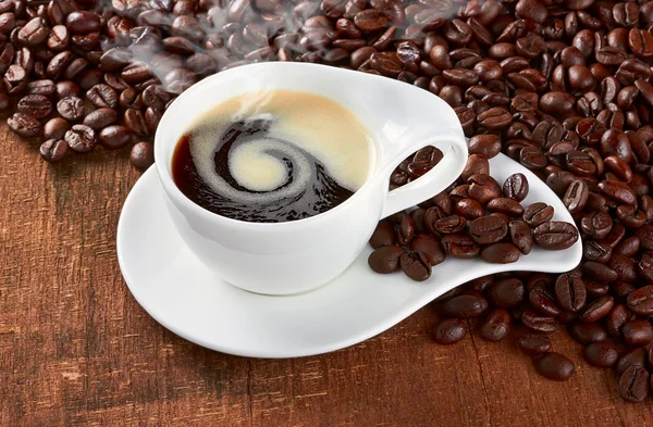 Ceașcă de cafea și farfurie — Fotografie, imagine de stoc