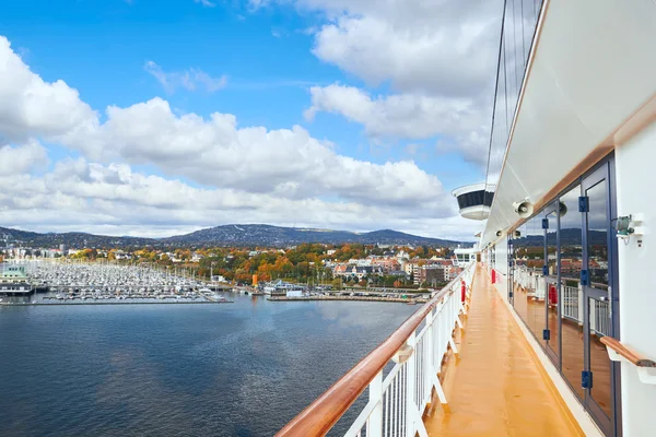 Výletní loď, lodní paluby, Norsko — Stock fotografie