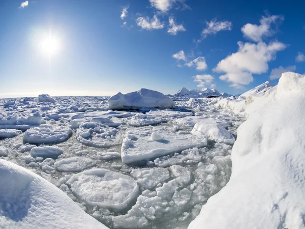 Winter in der Arktis - Spitzbergen — Stockfoto