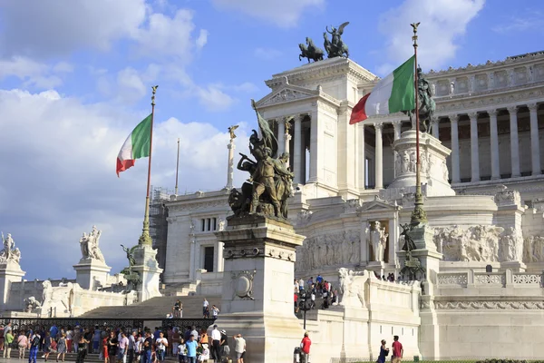 Monument au Roi Vittorio Emmanuele, le Vittoriale à Rome Ital — Photo
