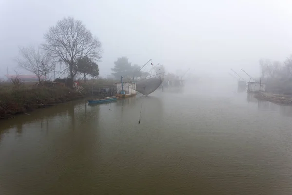 Comacchio Itálie Prosince 2019 Pohled Rybárnu Comacchiu Mlhavý Den — Stock fotografie