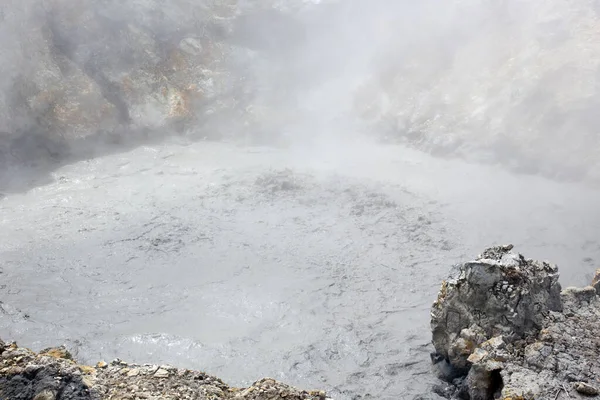 Stark Geotermisk Aktivitet Med Varmt Kokande Vatten Indonesien — Stockfoto