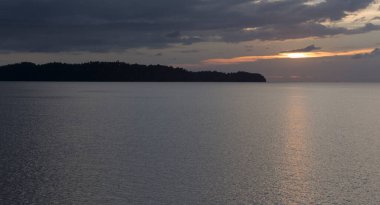 Endonezya 'daki Togian adalarında manzara