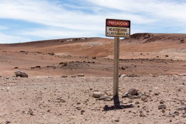 Uyuni, Boliva - 18 Ağustos 2019: Bolivya 'nın fümerol bölgesi 