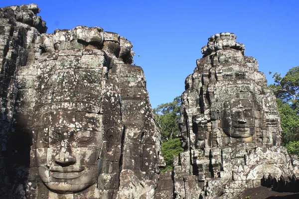 カンボジアのアンコール ワット近くの寺院遺跡します。 — ストック写真