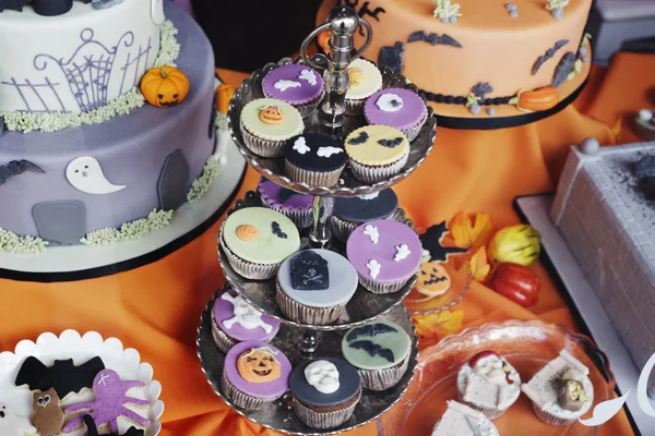 Cadılar Bayramı cupcakes