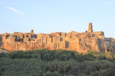 Pitigliano şehir Uçurumdaki yaz, İtalya
