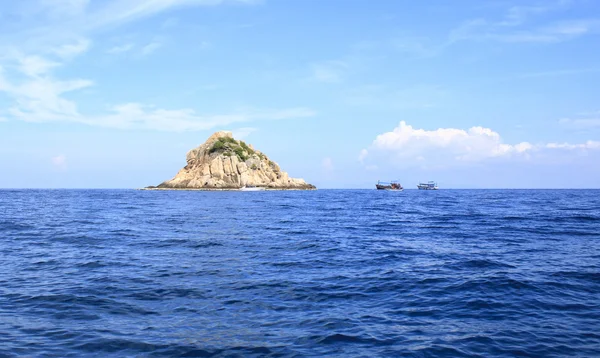 Segelboote auf dem Wasser — Stockfoto